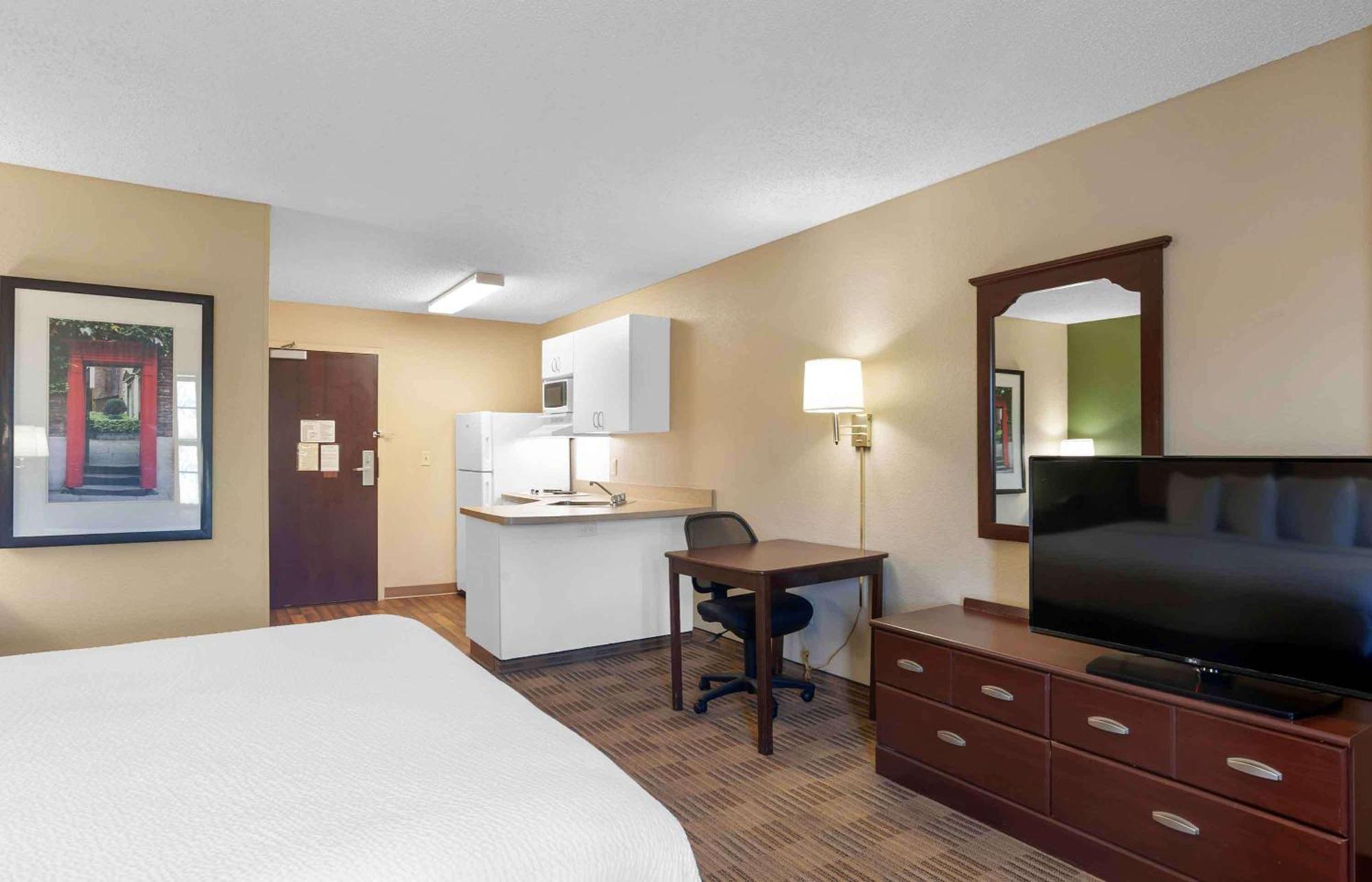 Extended Stay America Suites - Champaign - Urbana Buitenkant foto
